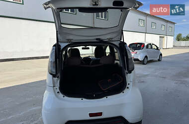 Хэтчбек Citroen C-Zero 2012 в 