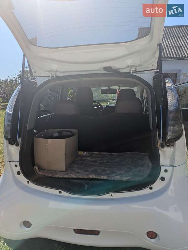 Хэтчбек Citroen C-Zero 2010 в Хмельницком фото 2 Хэтчбек Citroen C-Zero 2010 в Хмельницком