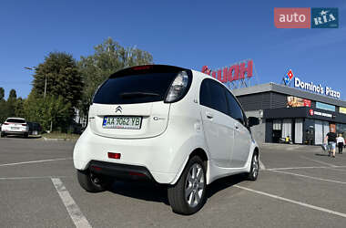 Хэтчбек Citroen C-Zero 2013 в 