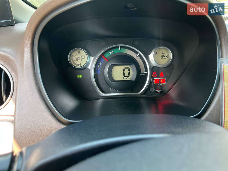 Хэтчбек Citroen C-Zero 2011 в Корюковке