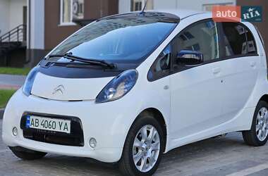 Хэтчбек Citroen C-Zero 2011 в 