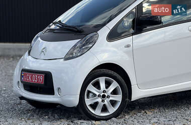 Хэтчбек Citroen C-Zero 2011 в 