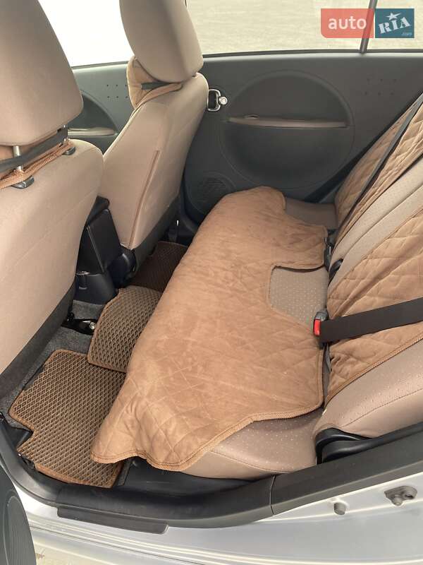 Хэтчбек Citroen C-Zero 2012 в Львове