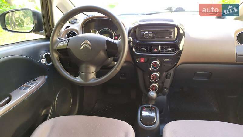 Хэтчбек Citroen C-Zero 2012 в Костополе
