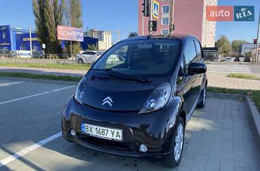 Хэтчбек Citroen C-Zero 2011 в 