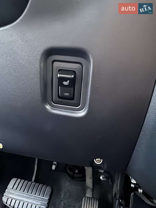 Хэтчбек Citroen C-Zero 2013 в Луцке фото 21 Хэтчбек Citroen C-Zero 2013 в Луцке