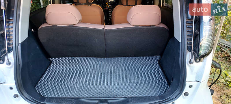 Хетчбек Citroen C-Zero 2018 в Полтаві