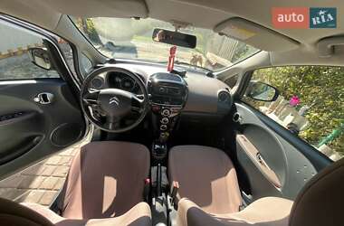 Хэтчбек Citroen C-Zero 2012 в 