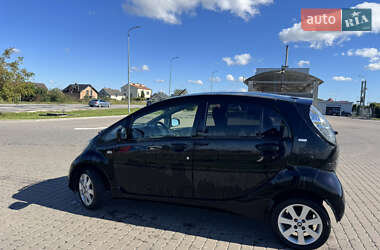 Хэтчбек Citroen C-Zero 2011 в 