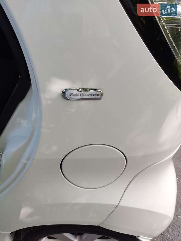 Хэтчбек Citroen C-Zero 2012 в Луцке