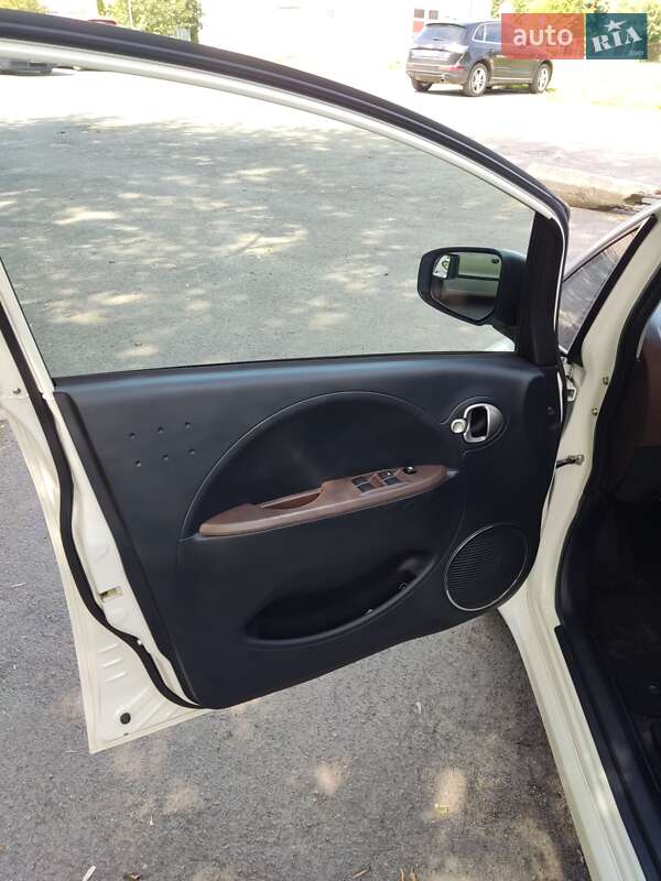Хэтчбек Citroen C-Zero 2012 в Луцке