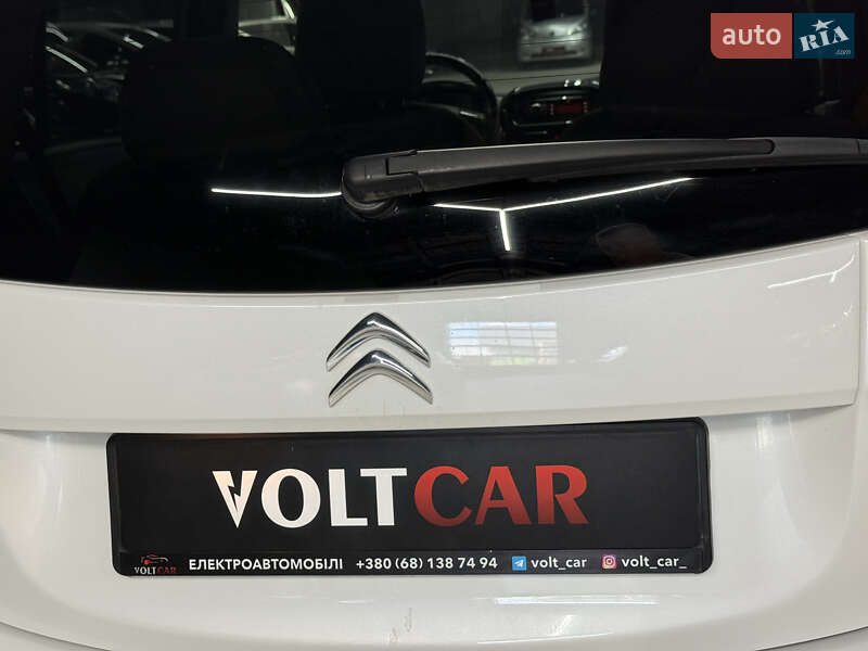 Хэтчбек Citroen C-Zero 2015 в Владимире