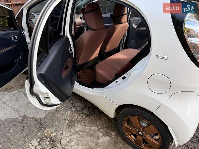 Хэтчбек Citroen C-Zero 2012 в Луцке