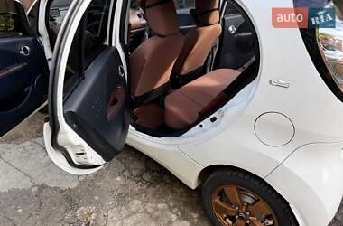 Хэтчбек Citroen C-Zero 2012 в 