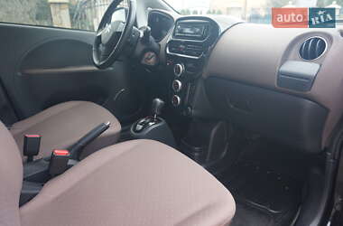 Хэтчбек Citroen C-Zero 2015 в 
