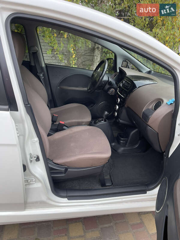 Хэтчбек Citroen C-Zero 2012 в Днепре