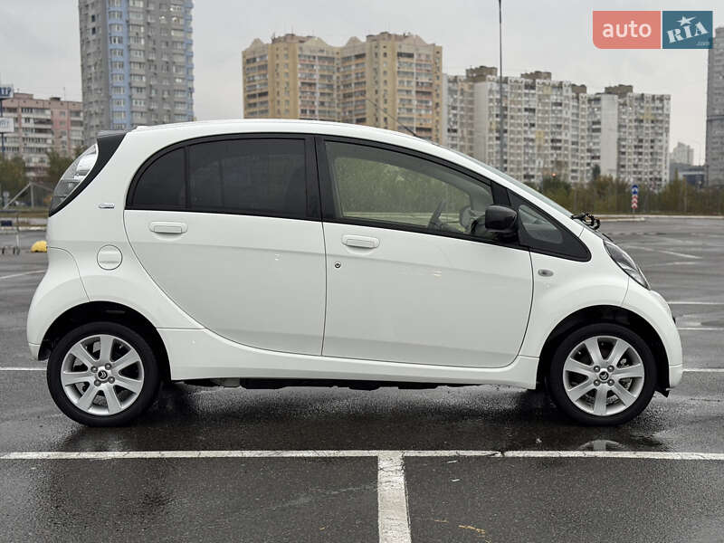 Хетчбек Citroen C-Zero 2017 в Києві