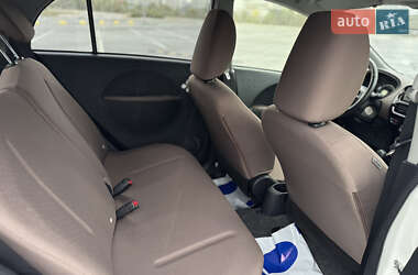 Хетчбек Citroen C-Zero 2017 в 