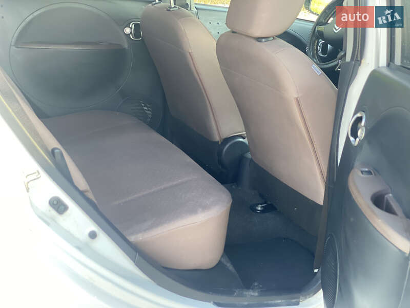 Хетчбек Citroen C-Zero 2012 в Львові