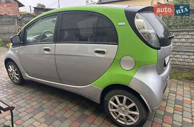 Хэтчбек Citroen C-Zero 2011 в 