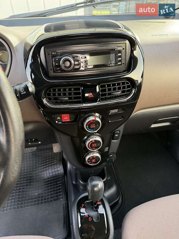 Хетчбек Citroen C-Zero 2014 в Володимирі фото 25 Хетчбек Citroen C-Zero 2014 в Володимирі