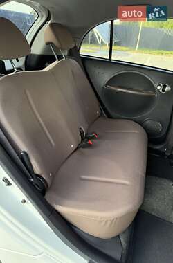 Хэтчбек Citroen C-Zero 2014 в 