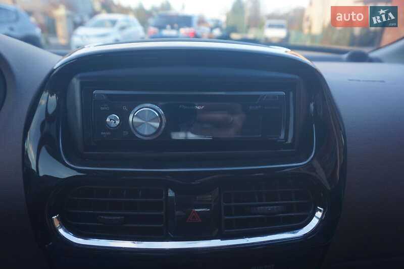 Хетчбек Citroen C-Zero 2014 в Самборі фото 36 Хетчбек Citroen C-Zero 2014 в Самборі