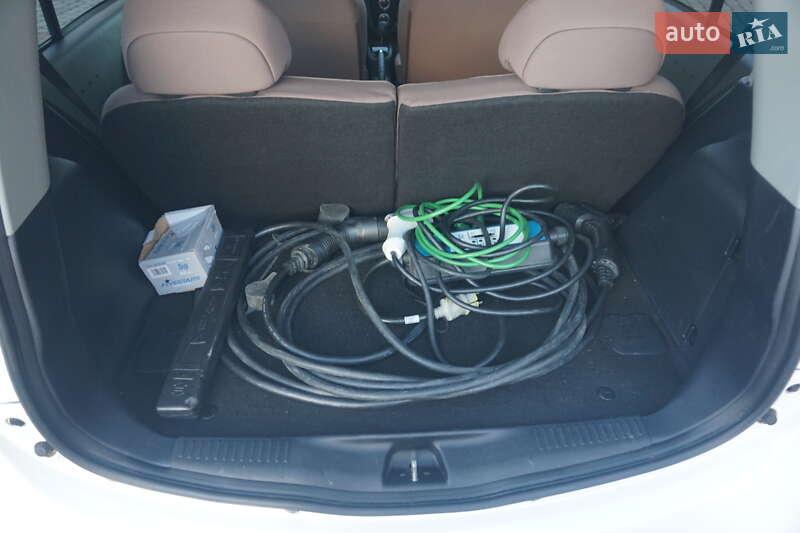 Хетчбек Citroen C-Zero 2014 в Самборі фото 52 Хетчбек Citroen C-Zero 2014 в Самборі