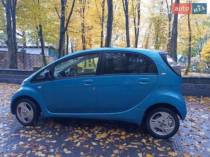 Хетчбек Citroen C-Zero 2015 в Нетішині фото 5 Хетчбек Citroen C-Zero 2015 в Нетішині