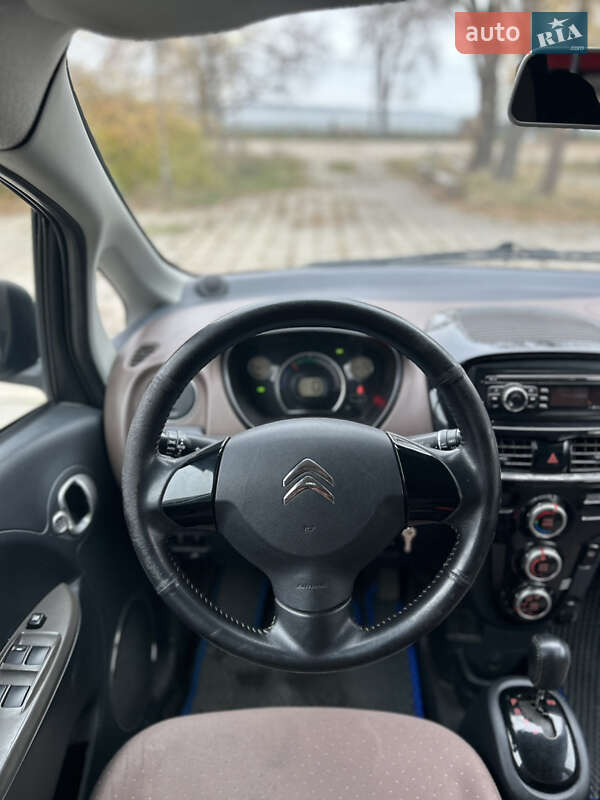 Хэтчбек Citroen C-Zero 2011 в Запорожье