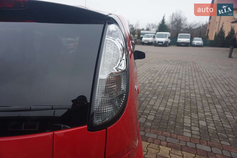 Хэтчбек Citroen C-Zero 2012 в Самборе фото 24 Хэтчбек Citroen C-Zero 2012 в Самборе