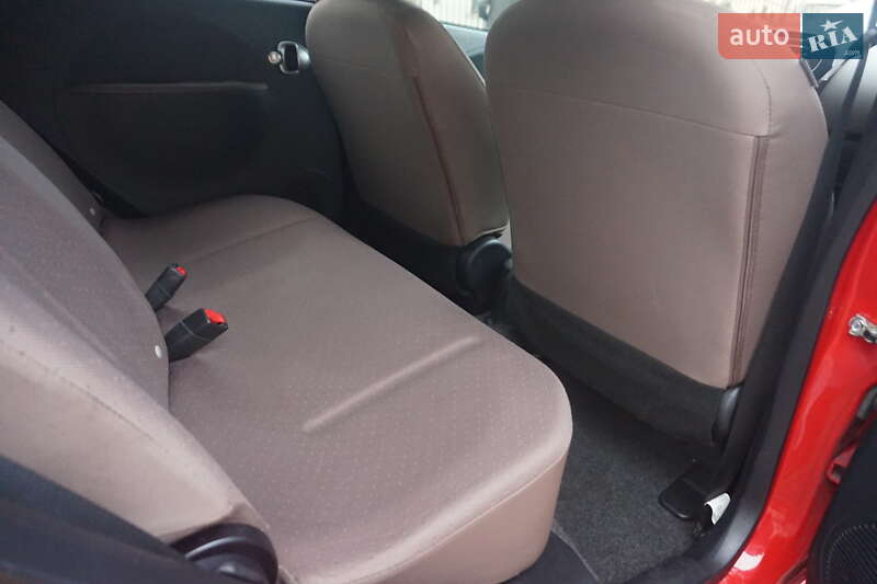 Хэтчбек Citroen C-Zero 2012 в Самборе фото 42 Хэтчбек Citroen C-Zero 2012 в Самборе