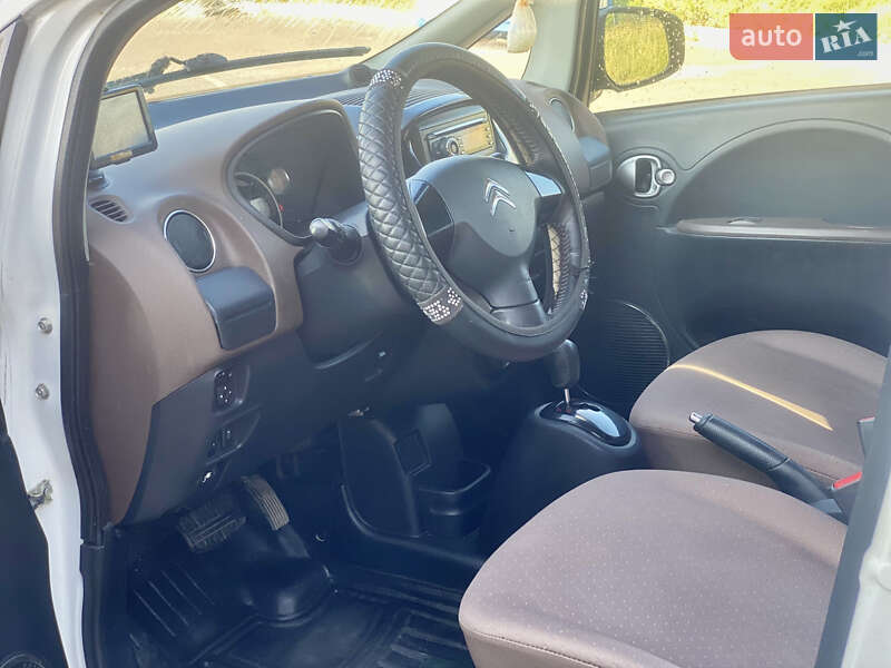 Хэтчбек Citroen C-Zero 2012 в Львове