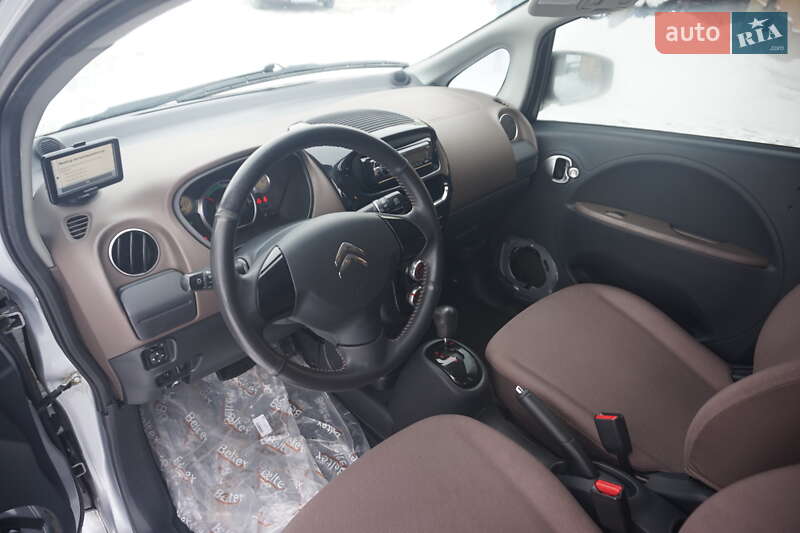 Хэтчбек Citroen C-Zero 2013 в Самборе фото 26 Хэтчбек Citroen C-Zero 2013 в Самборе