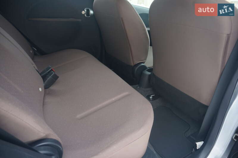 Хэтчбек Citroen C-Zero 2013 в Самборе фото 42 Хэтчбек Citroen C-Zero 2013 в Самборе