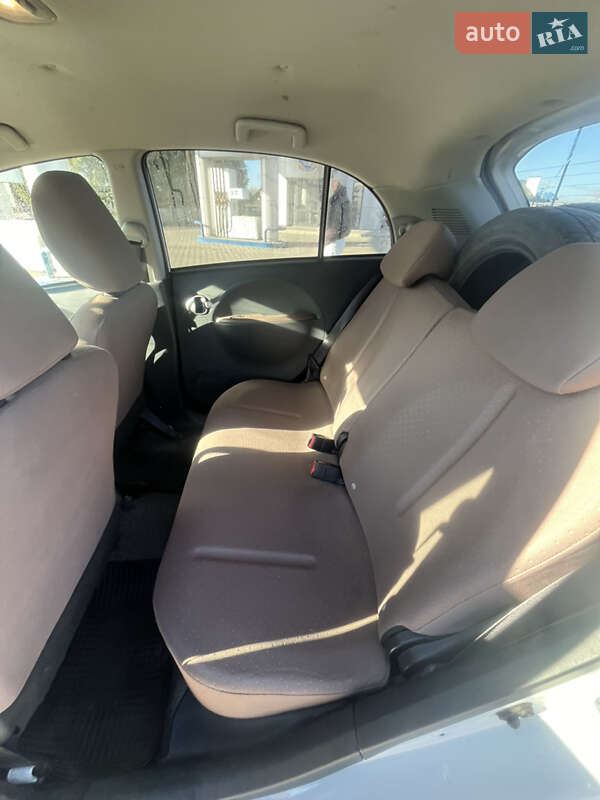 Хэтчбек Citroen C-Zero 2011 в Хмельницком