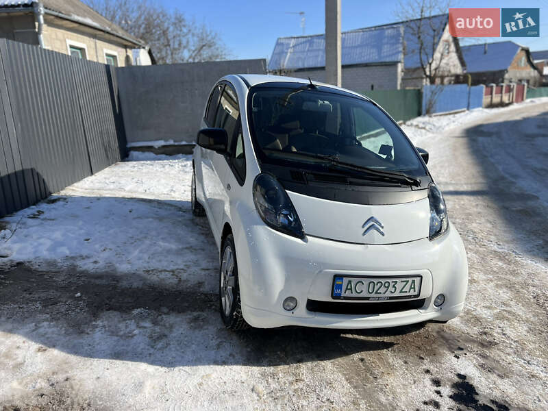 Хэтчбек Citroen C-Zero 2011 в Виннице