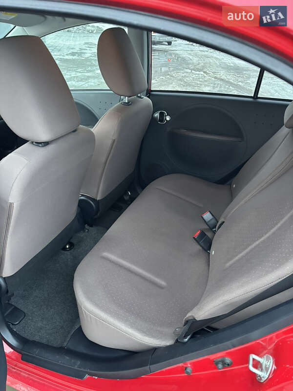 Хетчбек Citroen C-Zero 2012 в Самборі