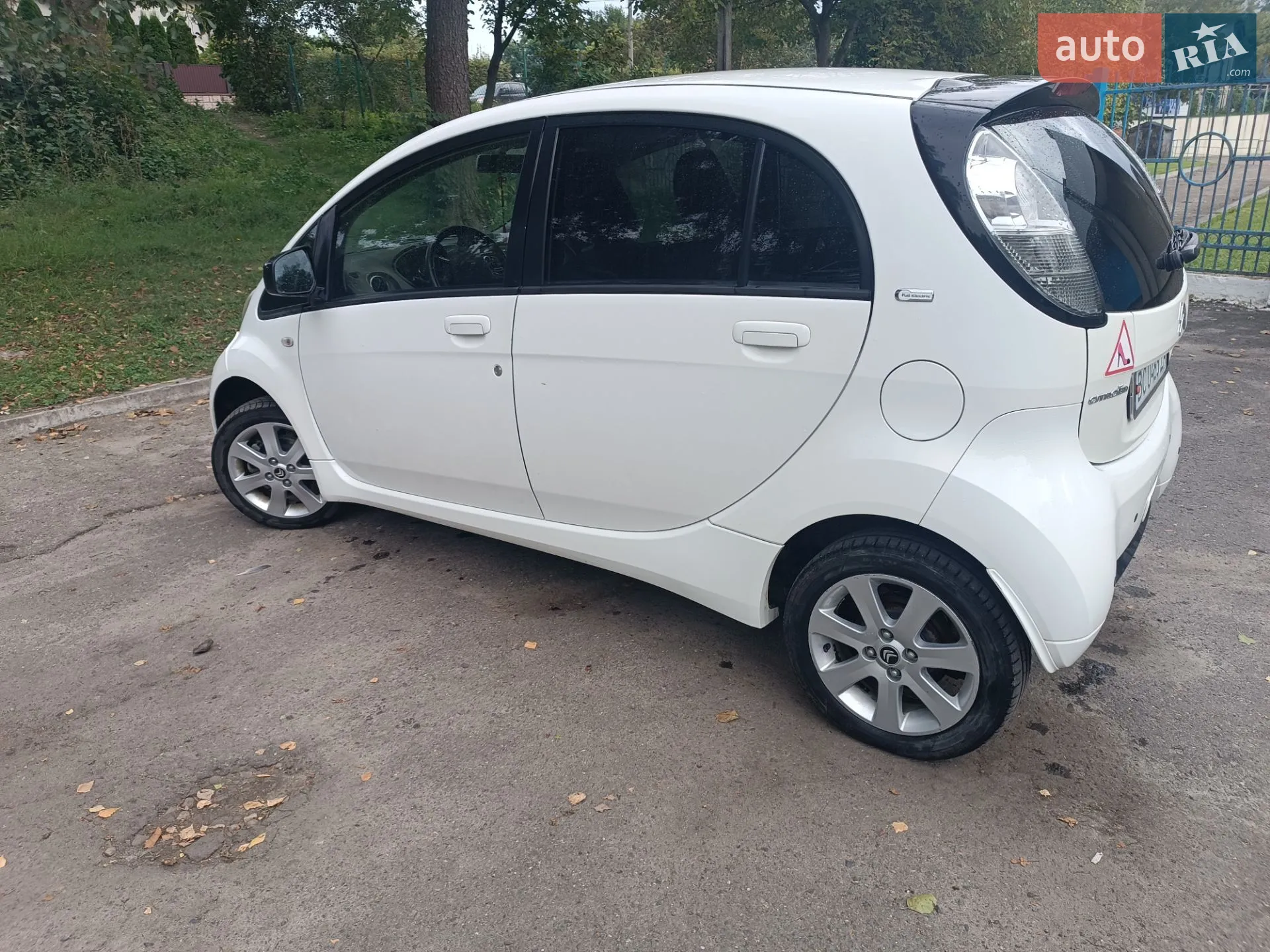 2011 Citroen C-ZERO - мініатюра 5