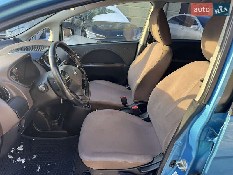 Хэтчбек Citroen C-Zero 2015 в Владимире фото 7 Хэтчбек Citroen C-Zero 2015 в Владимире