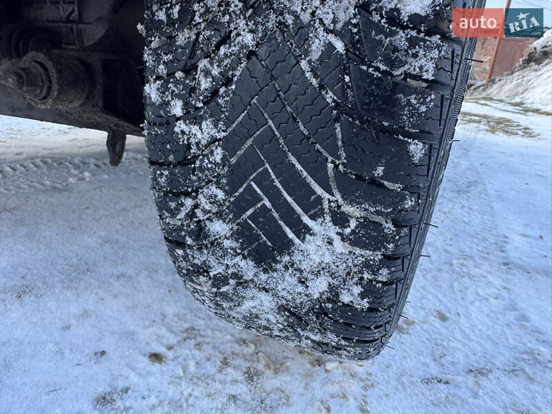 Хэтчбек Citroen C-Zero 2015 в Владимире фото 24 Хэтчбек Citroen C-Zero 2015 в Владимире