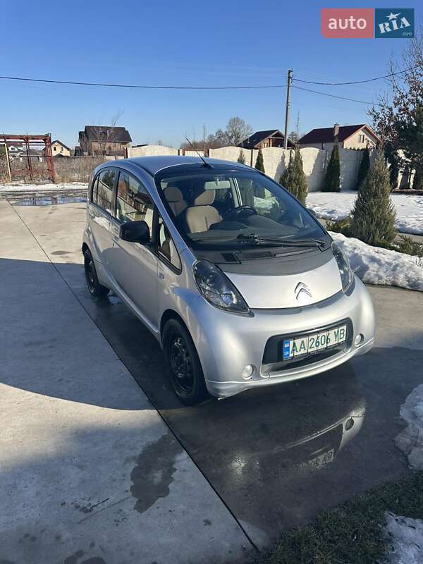 Citroen C-Zero 2013