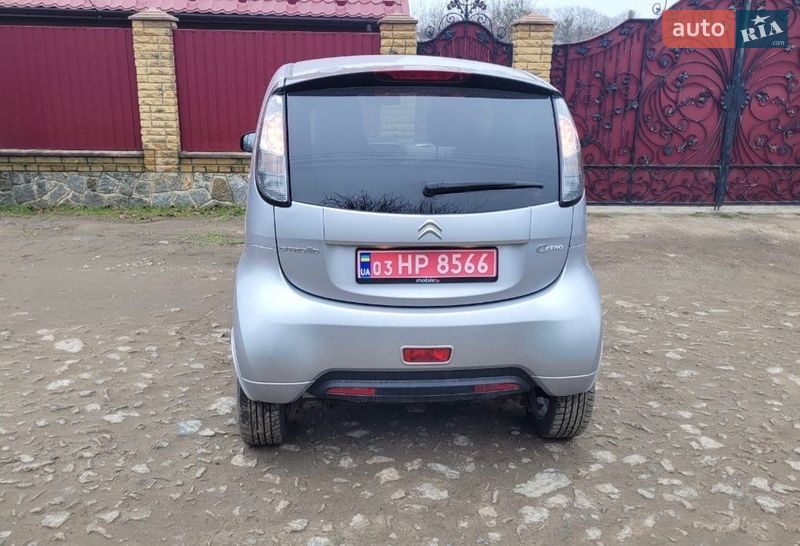 Хетчбек Citroen C-Zero 2015 в Умані