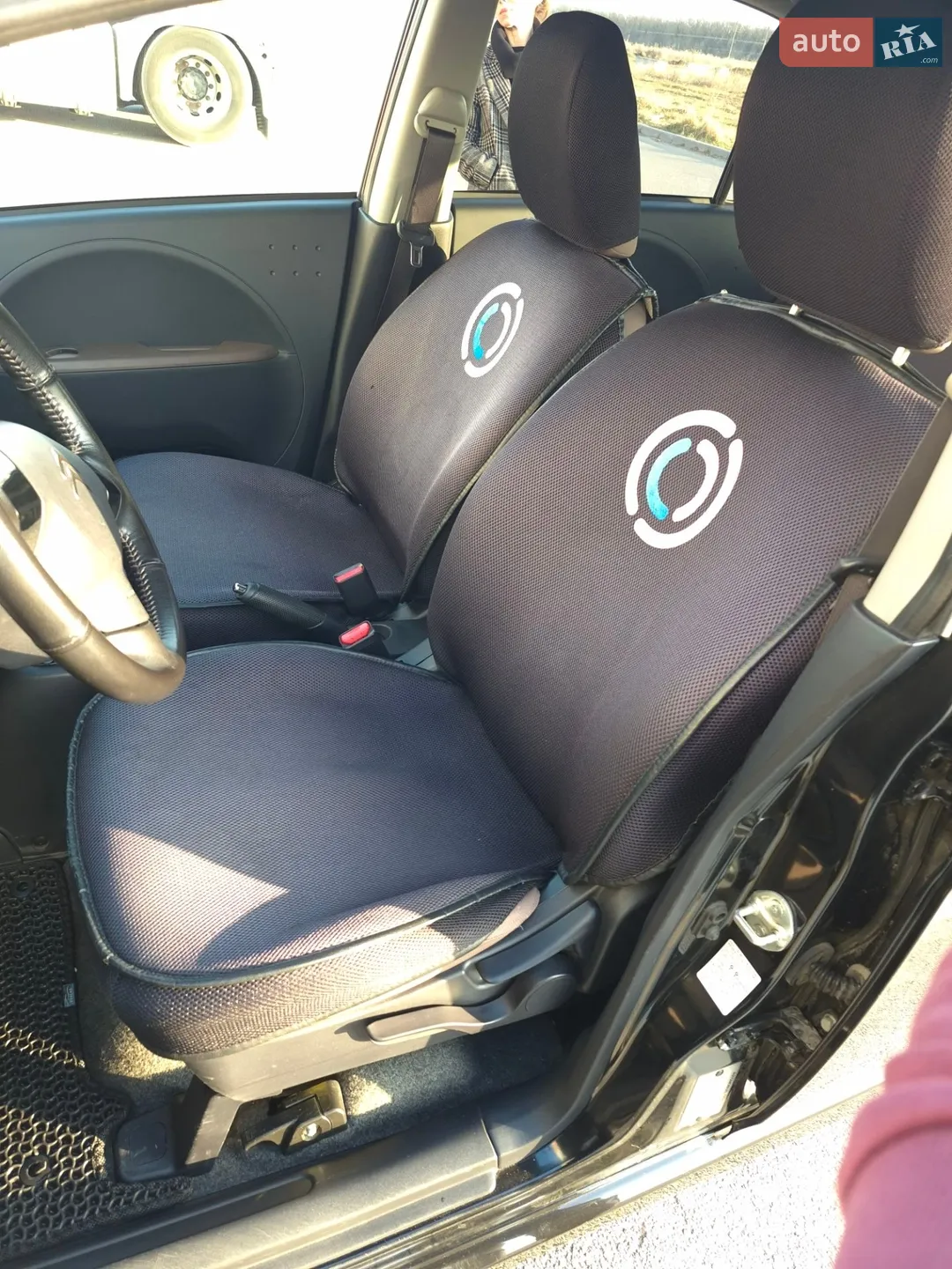 2016 Citroen C-ZERO - мініатюра 11