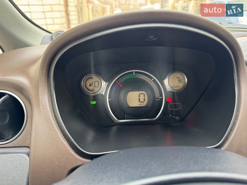 Хэтчбек Citroen C-Zero 2010 в Хмельницком