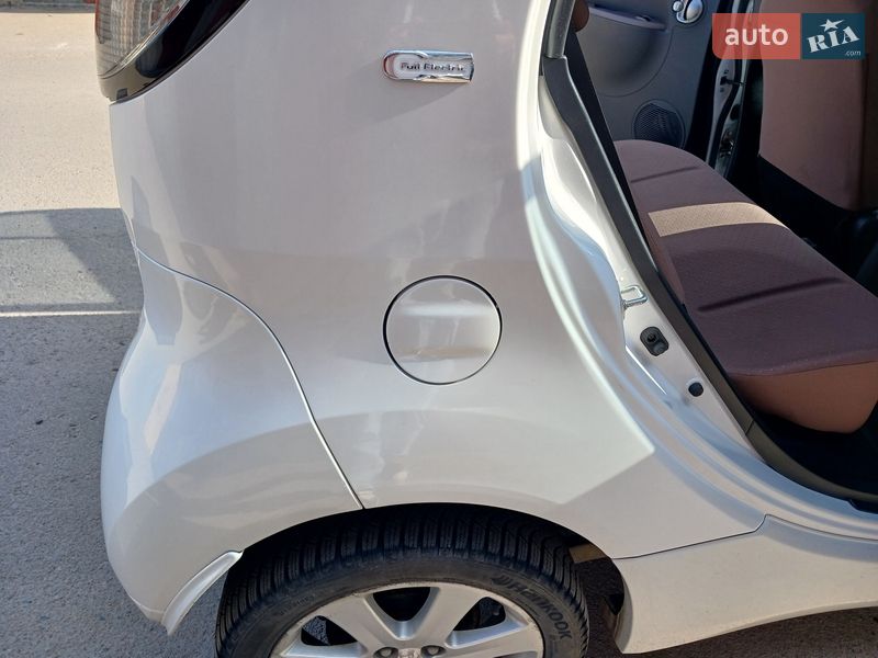 Хетчбек Citroen C-Zero 2011 в Рівному фото 31 Хетчбек Citroen C-Zero 2011 в Рівному