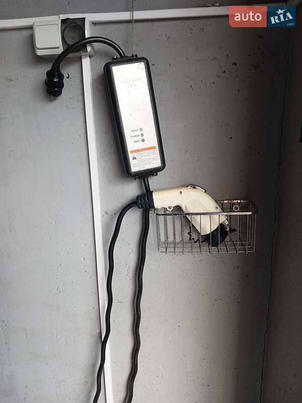 Хетчбек Citroen C-Zero 2011 в Рівному фото 54 Хетчбек Citroen C-Zero 2011 в Рівному