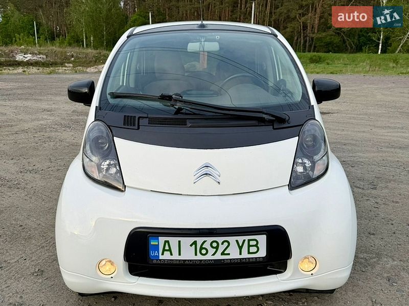 Хэтчбек Citroen C-Zero 2014 в Киеве