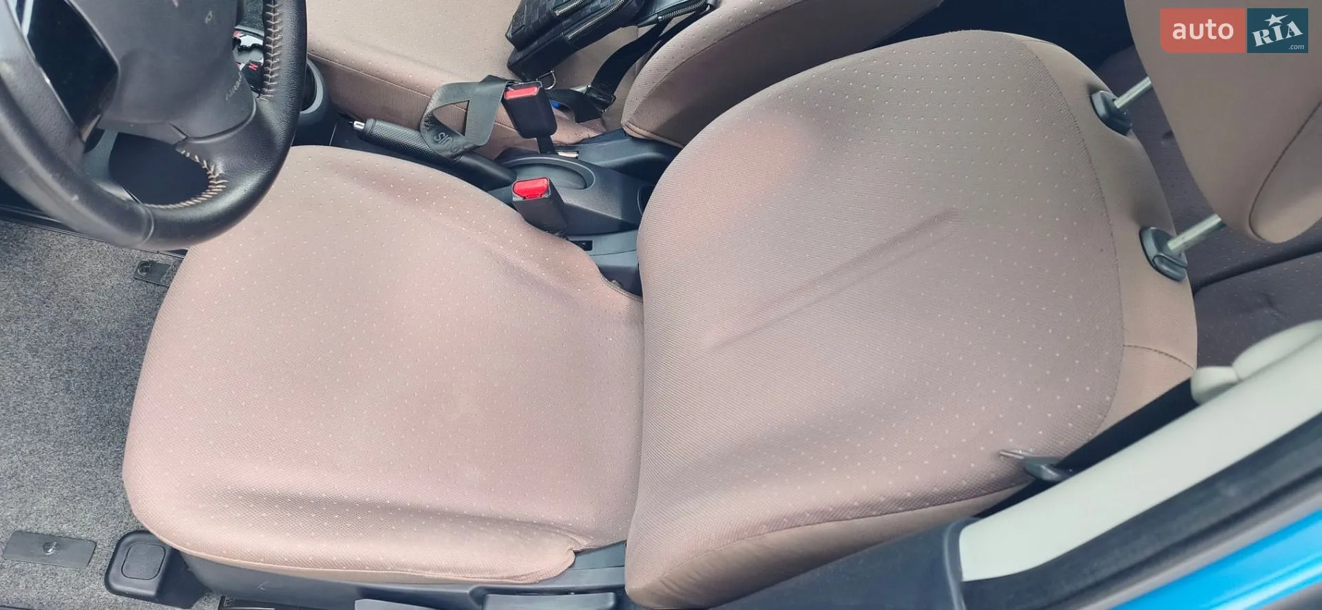 2015 Citroen C-ZERO - мініатюра 11