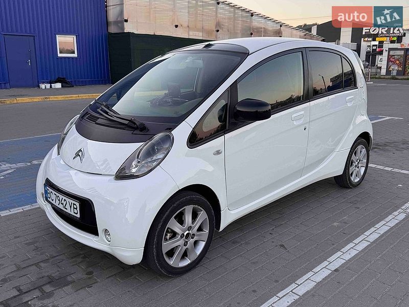 Хетчбек Citroen C-Zero 2011 в Стрию